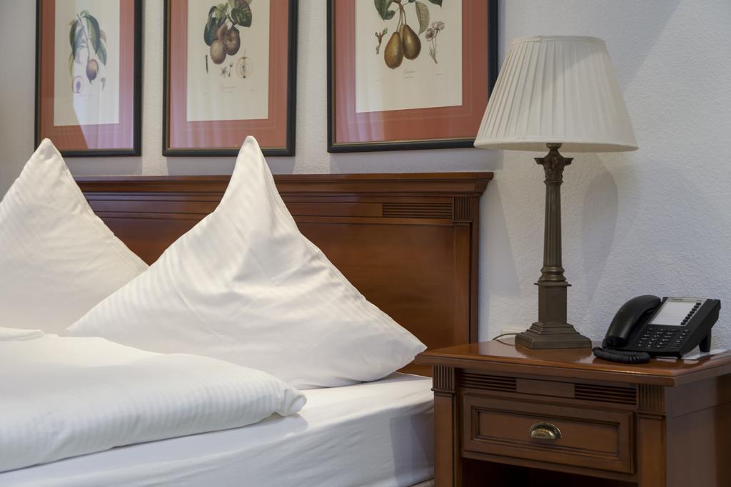 Hotel Zum Alten Brunnen Rheine Eksteriør billede